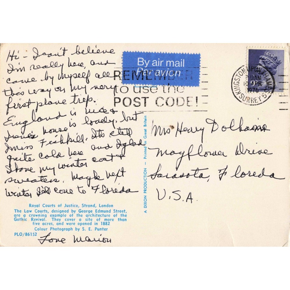 Vintage Royal Courts of Justice London Postcard 1976 Postmark Red Bus PLO/86152 - Picture 2 of 2